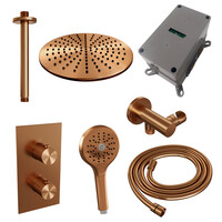 Brauer Brauer Copper Carving Regendoucheset: Thermostatische Inbouwkraan met 3-Weg Omstel, Plafondarm, Douchekop 30cm, Wandhouder met Wateruitlaat, 3-Standen Handdouche & Doucheslang - Set 36 - Geribbeld Draaiknoppen - PVD - Geborsteld Koper