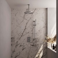 Brauer Brauer Brushed Carving Regendoucheset: Thermostatische Inbouwkraan met 3-Weg Omstel, Plafondarm, Douchekop 30cm, Glijstang met Wateruitlaat, Staafhanddouche & Doucheslang - Set 42 - Geribbeld Draaiknoppen - PVD - Geborsteld RVS