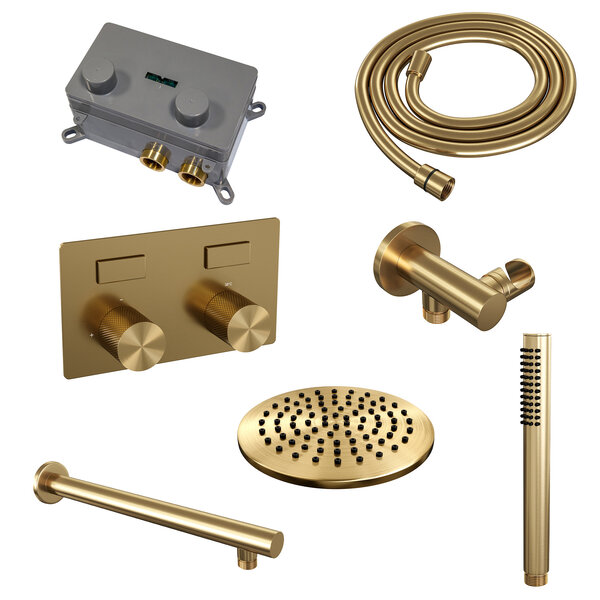 Brauer Brauer Gold Carving Regendoucheset: Thermostatische Inbouwkraan met Drukknoppen, Rechte Wandarm, Douchekop Ø20cm, Wandhouder met Wateruitlaat, Staafhanddouche & Doucheslang - Set 49 - Geribbeld Draaiknoppen - PVD - Geborsteld Goud