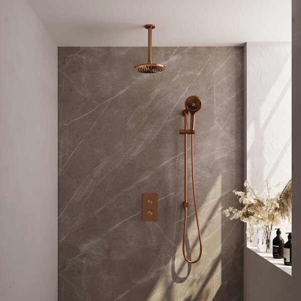 Brauer Brauer Copper Carving Regendoucheset: Thermostatische Inbouwkraan met 3-Weg Omstel, Plafondarm, Douchekop 20cm, Glijstang met Wateruitlaat, 3-Standen Handdouche & Doucheslang - Set 47 - Geribbeld Draaiknoppen - PVD - Geborsteld Koper
