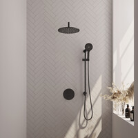Brauer Brauer Black Edition Regendoucheset: Thermostatische Inbouwkraan met 3-Weg Omstel, Gebogen Wandarm, Douchekop 30cm, Geintegreerde Glijstang, 3-Standen Handdouche & Doucheslang - Set 94 - Draaiknoppen - Mat Zwart