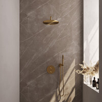 Brauer Brauer Gold Edition Regendoucheset: Thermostatische Inbouwkraan met 3-Weg Omstel, Gebogen Wandarm, Douchekop 30cm, Wandaansluitbocht, Staafhanddouche & Doucheslang - Set 76 - Draaiknoppen - Geborsteld Goud