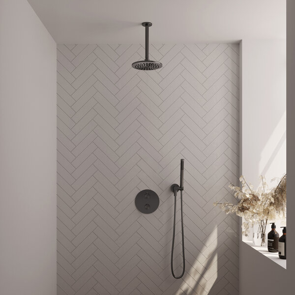 Brauer Brauer Gunmetal Edition Regendoucheset: Thermostatische Inbouwkraan met 3-Weg Omstel, Plafondarm, Douchekop 20cm, Wandaansluitbocht, Staafhanddouche & Doucheslang - Set 77 - Draaiknoppen - Geborsteld Gunmetal