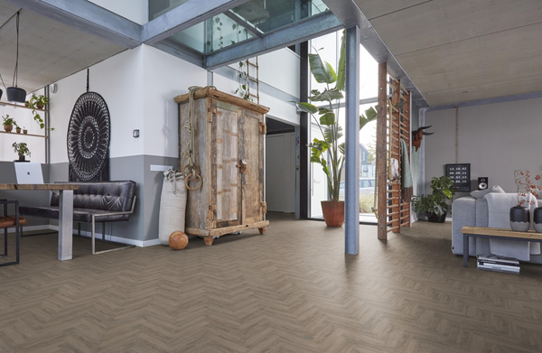 Floorlife Floorlife YUP Herringbone Klik PVC Visgraat Vloer met Geïntegreerde Ondervloer - Smoky