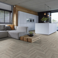Floorlife Floorlife YUP Herringbone Klik PVC Visgraat Vloer met Geïntegreerde Ondervloer - Light Grey