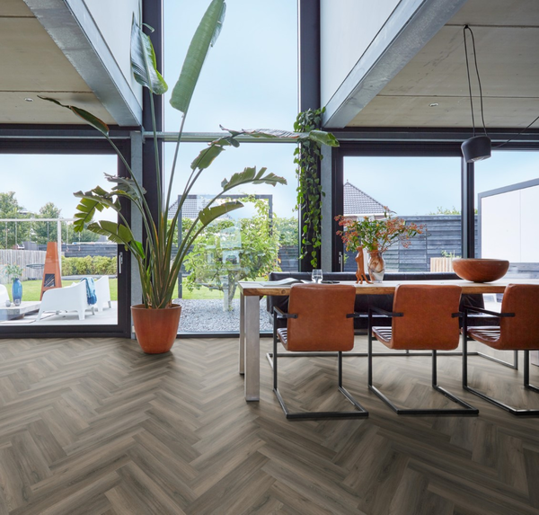 Floorlife Floorlife YUP Herringbone Klik PVC Visgraat Vloer met Geïntegreerde Ondervloer - Dark Grey