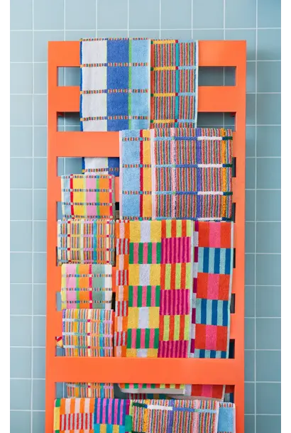 bath towel #39 criss cross