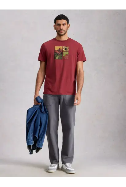 abersoch hike graphic tee in red pr