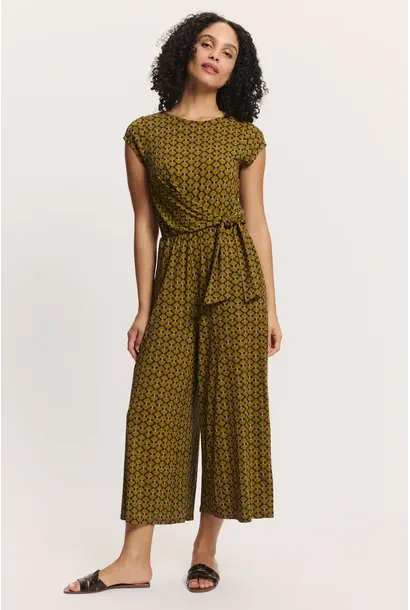 overall Finaa (black fan)