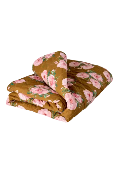 quilt blanket with floral fiesta rose print
