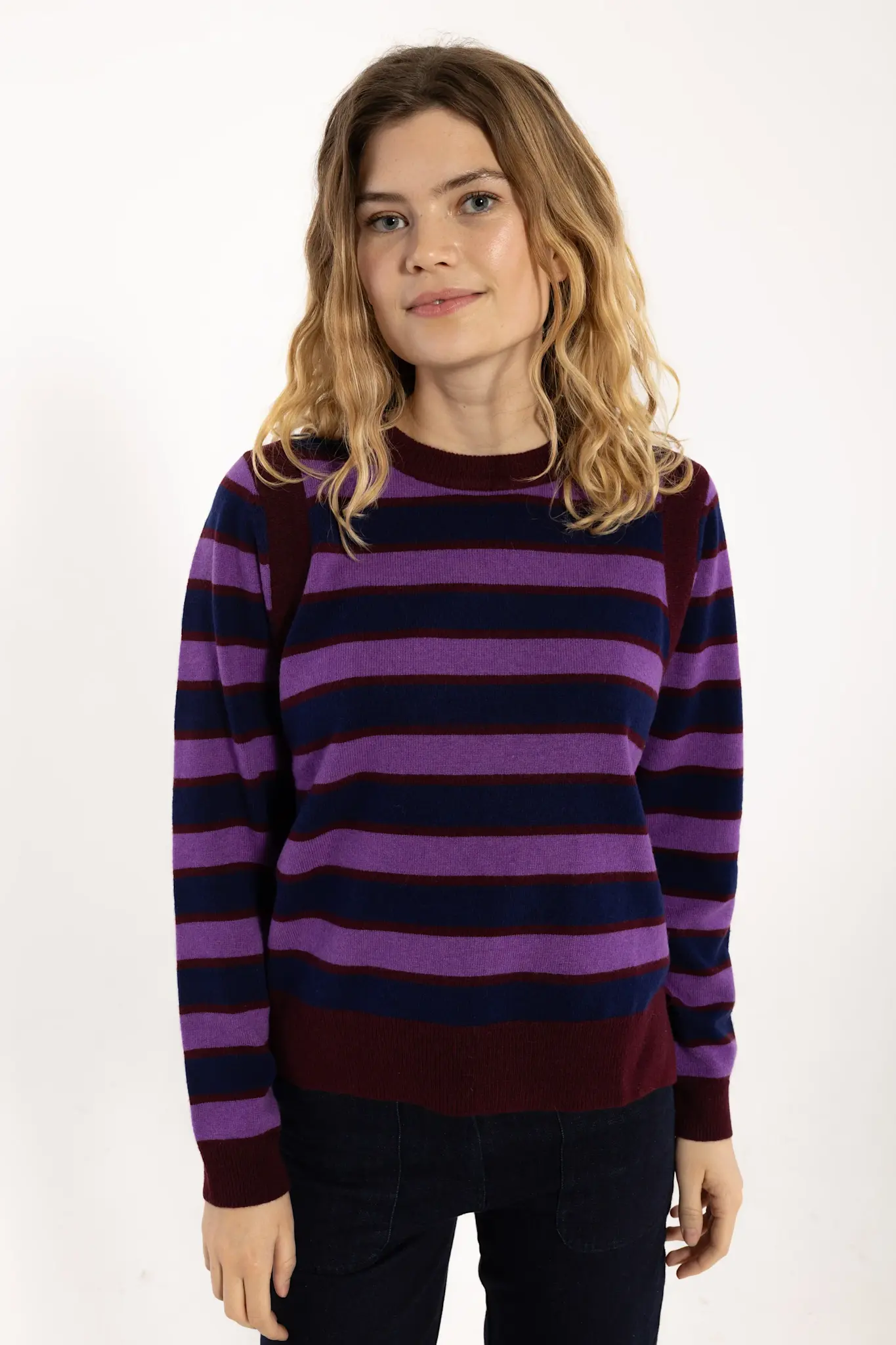 Daneverse Merino wool sweater deep blue/ purple-3