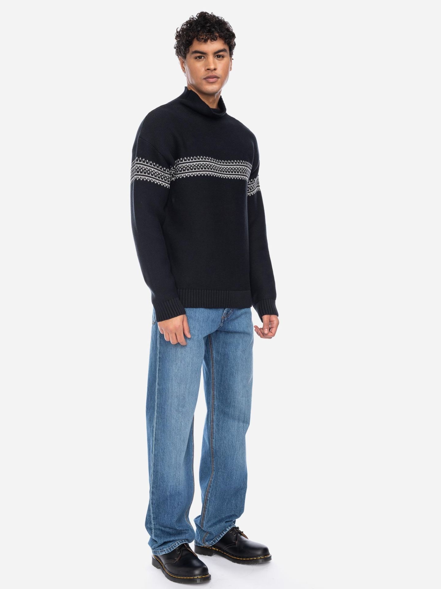 Pulli Uto zwart met witte strepen-2