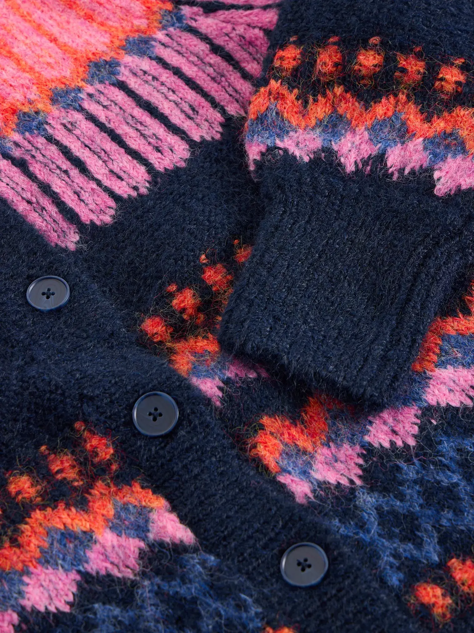 White Stuff Kelly Fluffy Vest Navy Multi | Damesvest-3