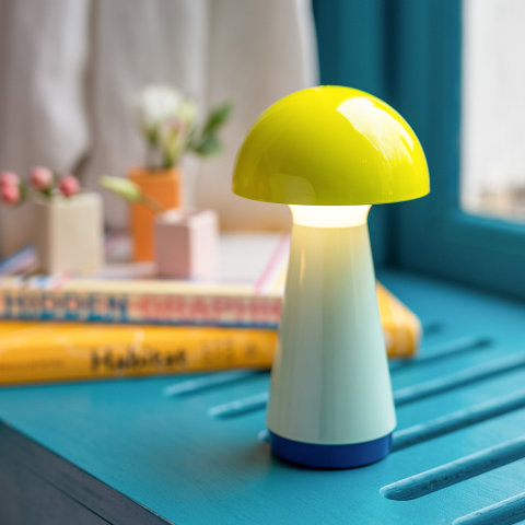 REMEMBER Bobbi Geel | Kleine Oplaadbare Tafellamp-2
