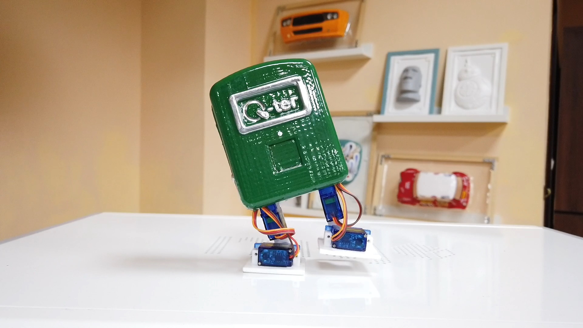 FORMART Demonstration - Make a dancing mailbox