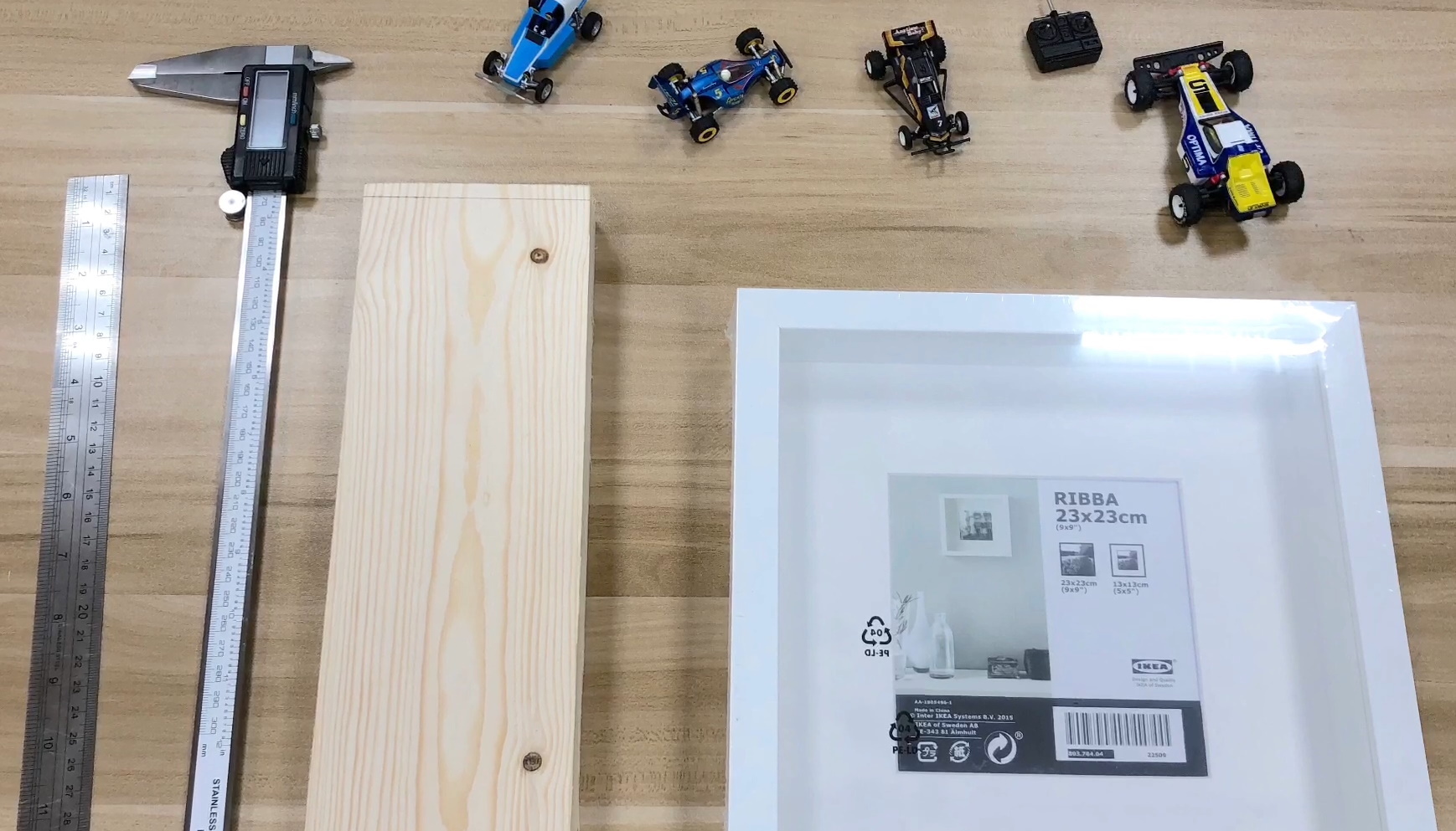 FORMART Demonstration - Make creative model display frame