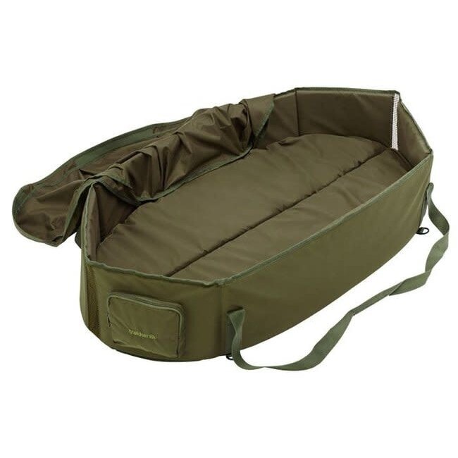 trakker sanctuary oval crib mat