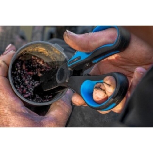 preston worm scissors