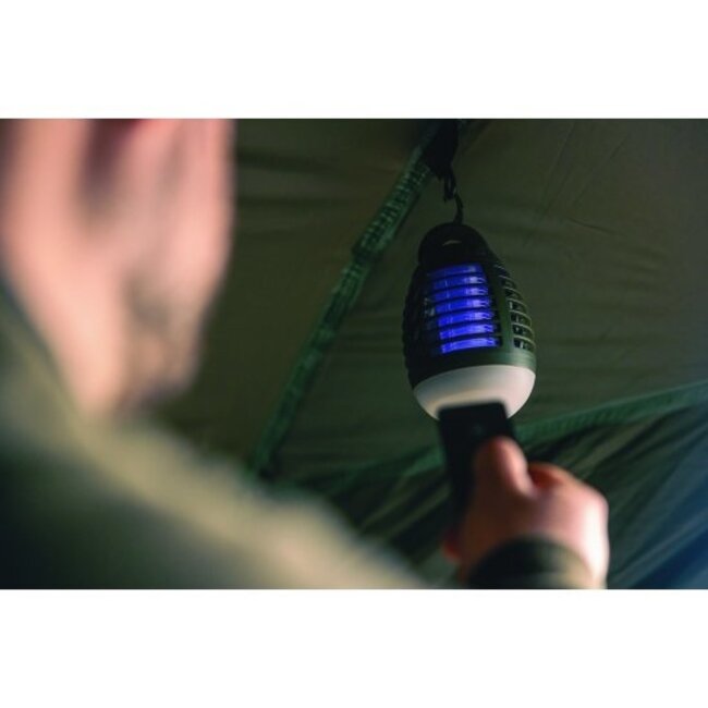 trakker remote bug blaster