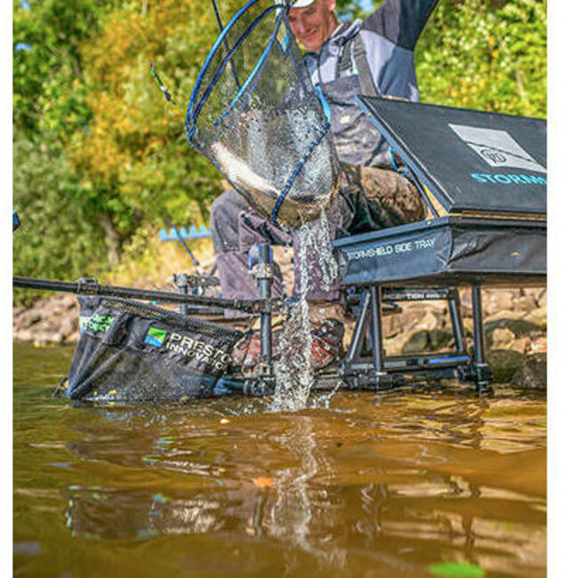 preston free flow landing net