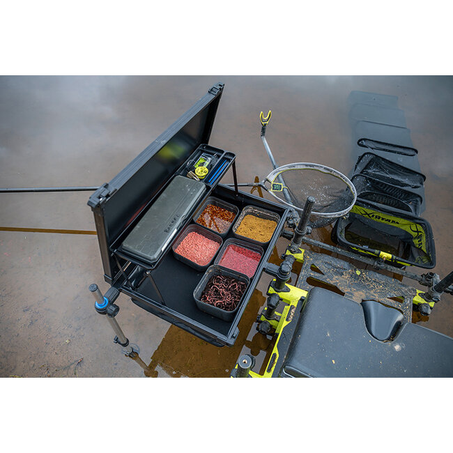 matrix pro feeder tray included 2 legs