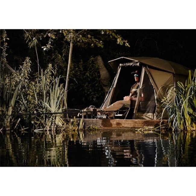 trakker tempest brolly 100  skull cap