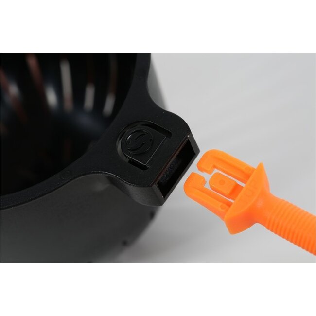 guru rapid release pole cups