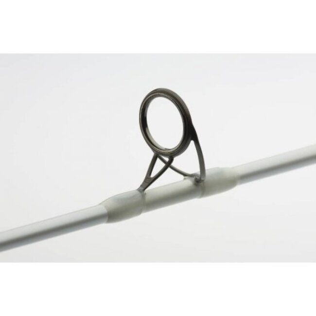 madcat white x-taaz vertical  ext