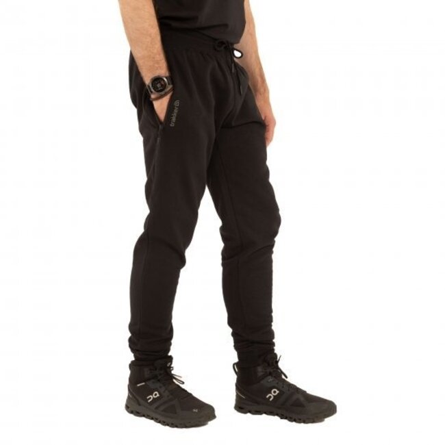 trakker cr jogger black