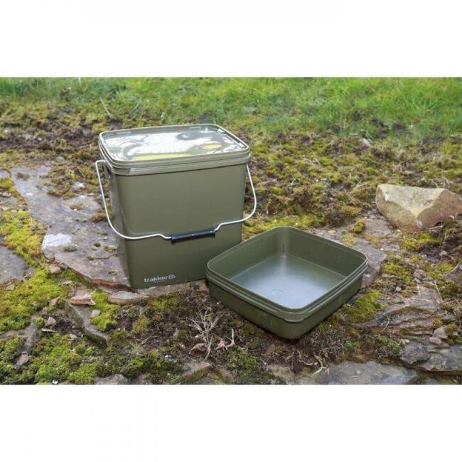 trakker olive square container 13 liter (inclusief tray)