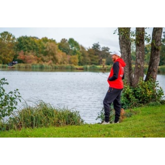 guru black joggers model 2024