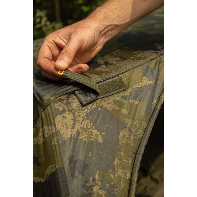 solar tackle undercover camo brolly system