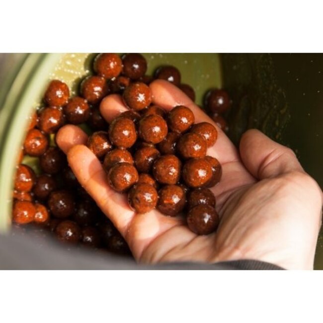 CC Moore pacific tuna bait booster