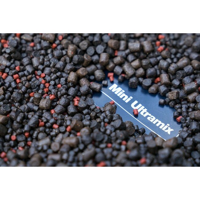 CC Moore mini halibut pellets