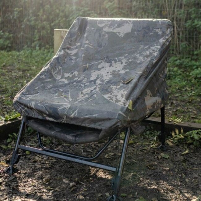 nash indulgence universal waterproof chair cover camo
