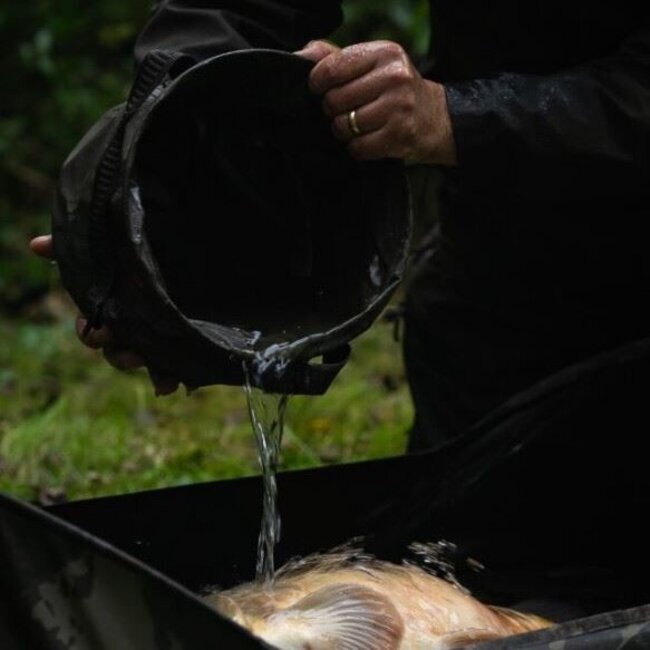 nash carp care collapsible water bucket