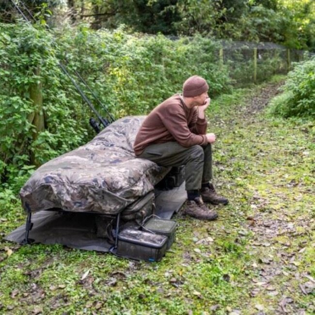 Nash Waterproof Bedchair Cover Camo.............Natuurlijk Bij HARECO