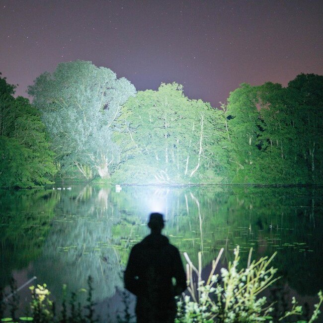 nash moonshine mega lite headlight **levertijd midden november**