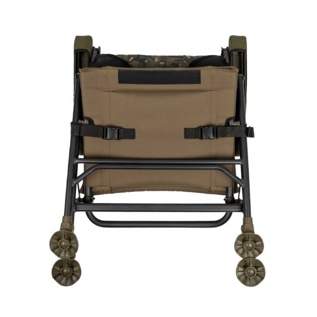 trakker levelite longback recliner camo
