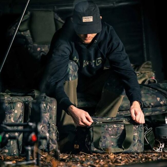 trakker nxc camo chilla bag