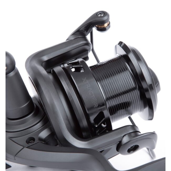 sonik xtractor black reel