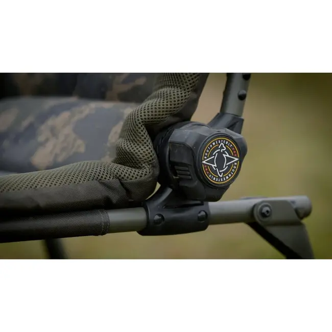 solar tackle south westerly pro superlite recliner chair