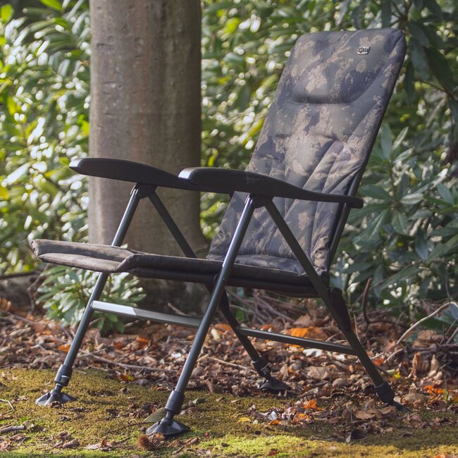 solar tackle undercover camo recliner chair