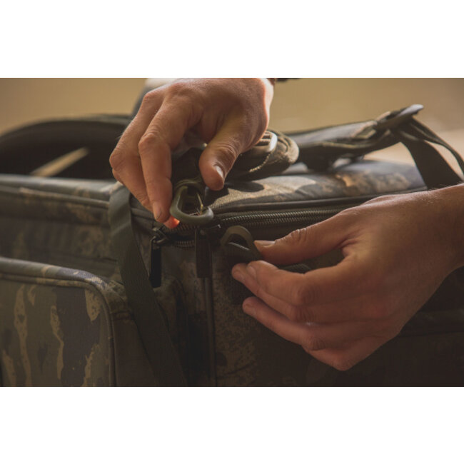 solar tackle undercover camo ruckbag