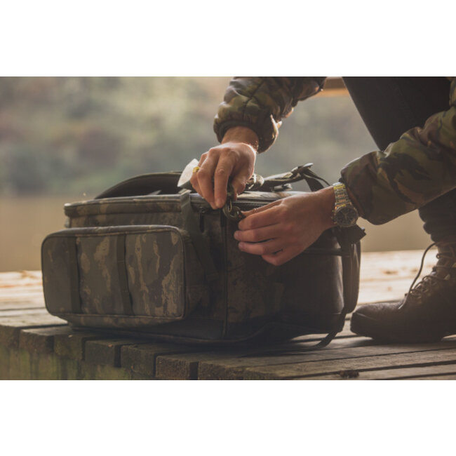 solar tackle undercover camo ruckbag