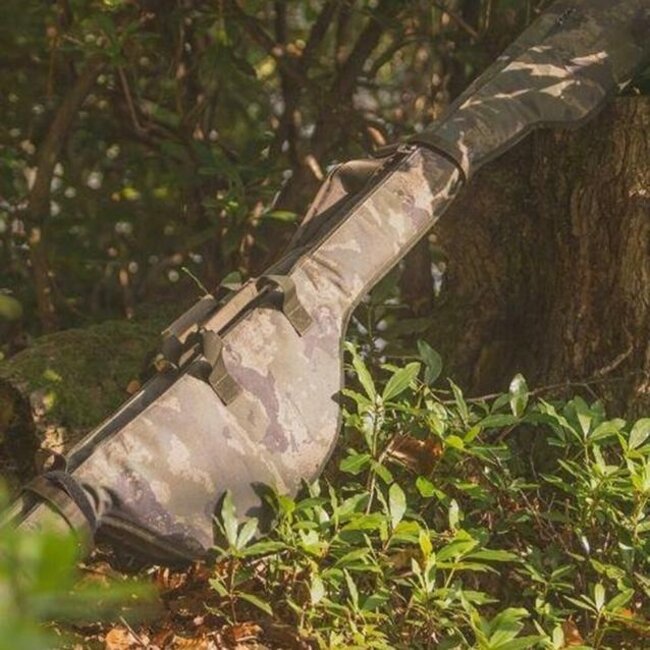 solar tackle undercover camo single rod sleeve