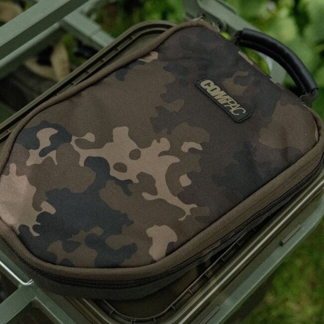 korda compac scales pouch dark camo