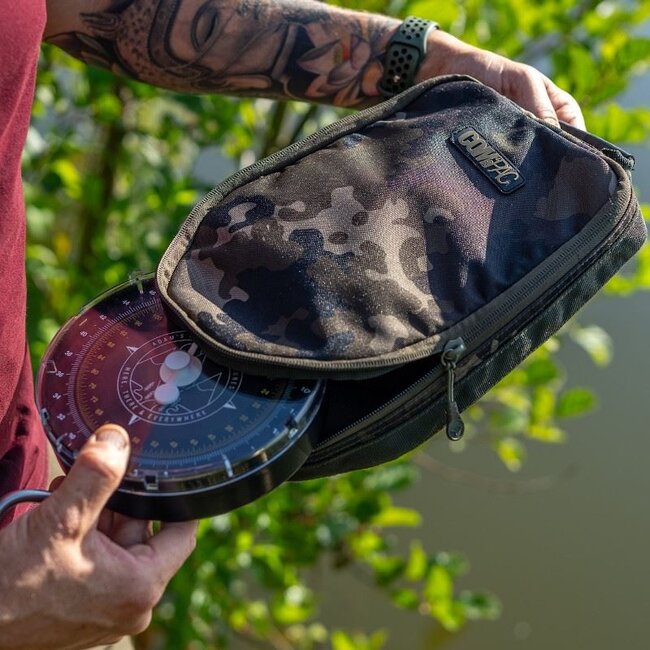 korda compac scales pouch dark camo