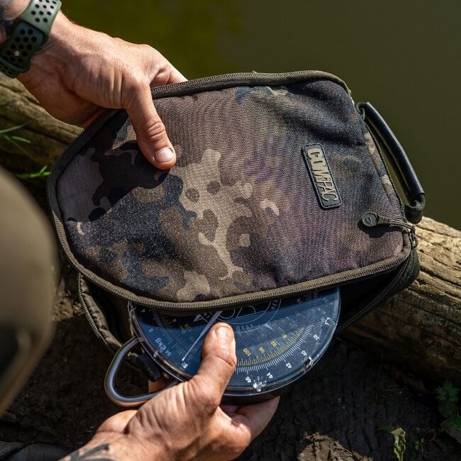 korda compac scales pouch dark camo