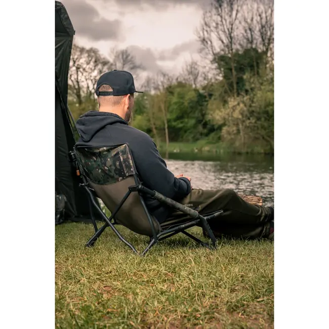 trakker rlx scout chair
